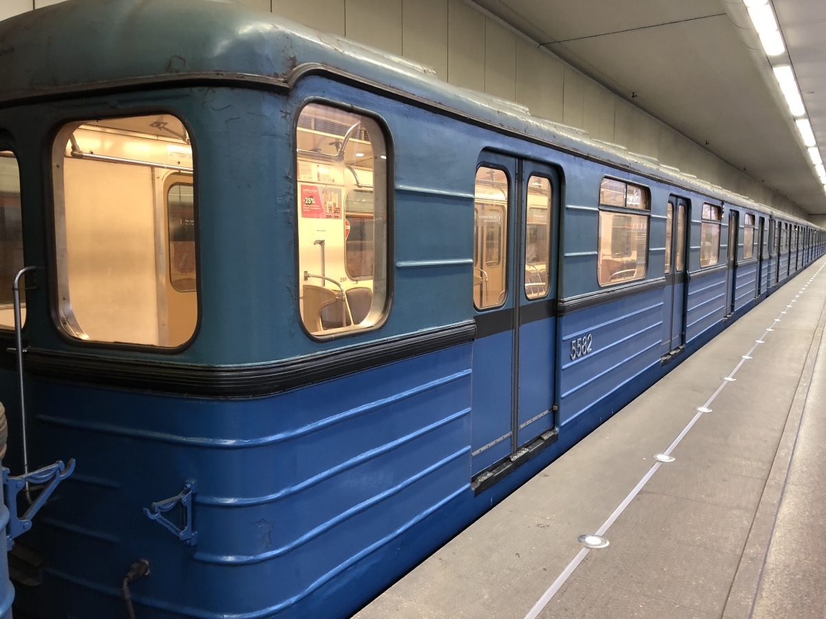 Москва, Еж6 № 5582