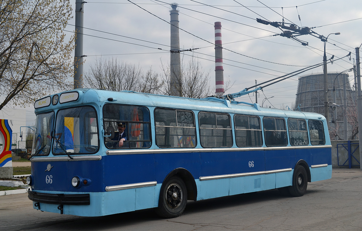 Кишинёв, ЗиУ-5Д № 66; Кишинёв — Работники троллейбусного управления