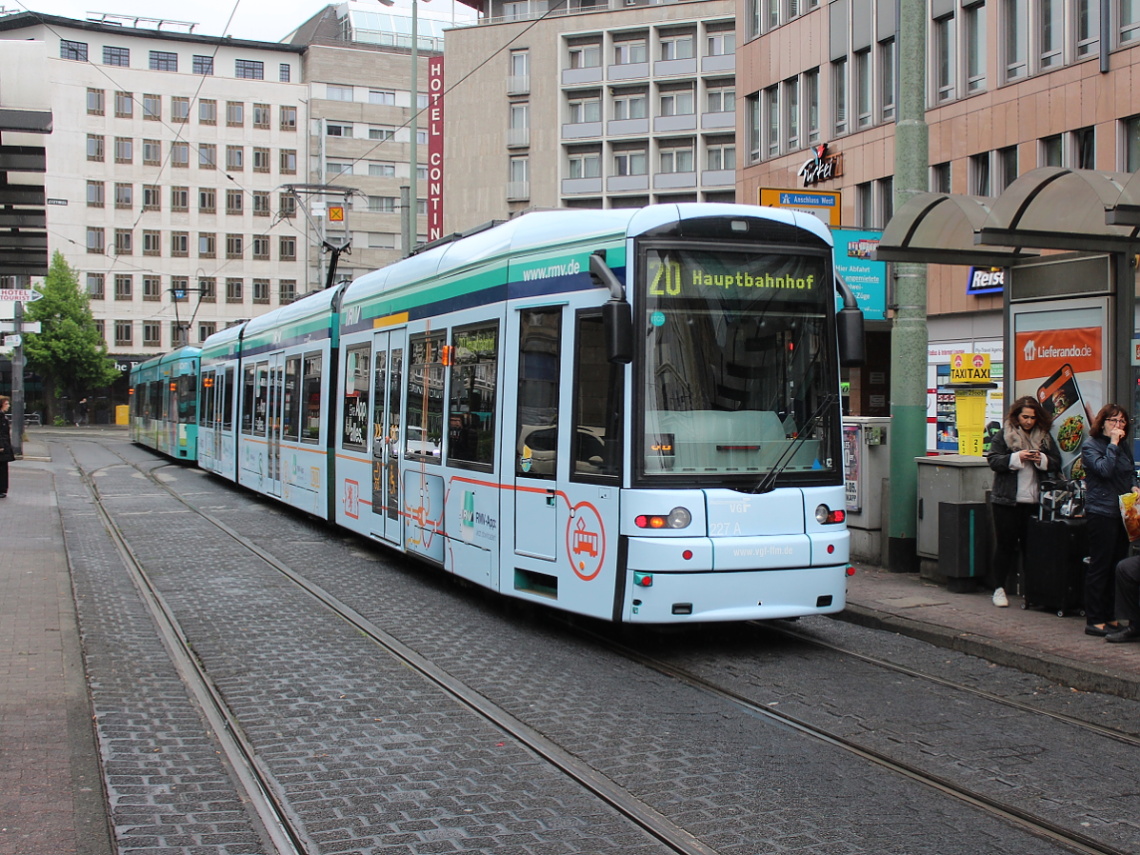 Франкфурт-на-Майне, Bombardier Flexity Classic № 227