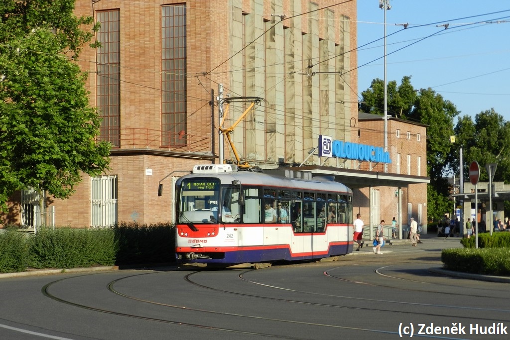 Оломоуц, Vario LFR.S № 242