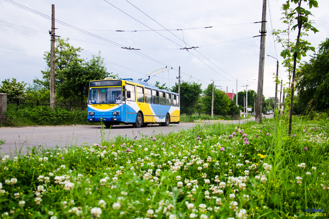 Černivciai, Škoda 14Tr17/7M nr. 380 Černivciai, Škoda 14Tr17/7M nr. 380