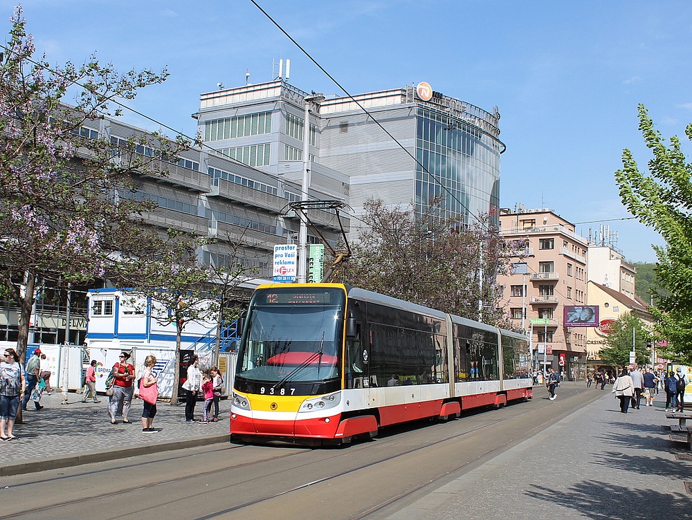 Прага, Škoda 15T5 ForCity Alfa Praha № 9387