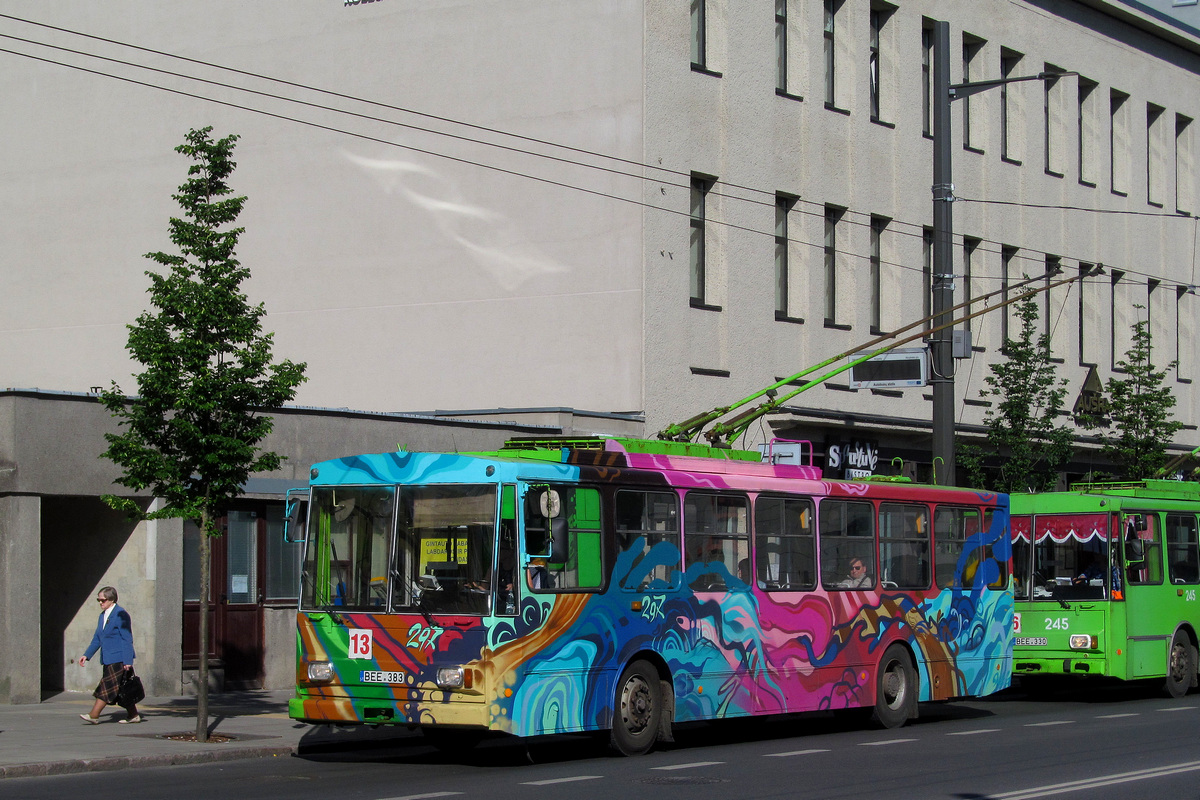 Каунас, Škoda 14Tr02/6 № 297