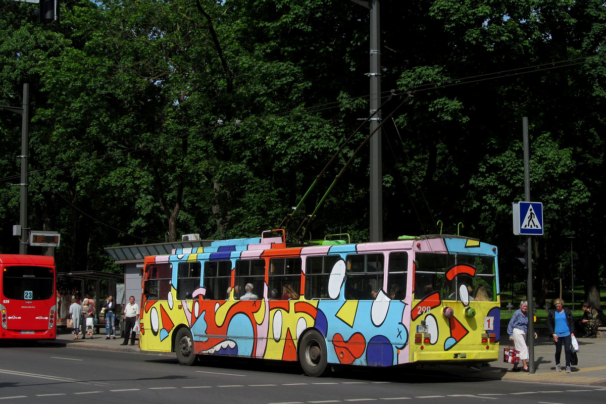 Kaunas, Škoda 14Tr02/6 Nr. 298