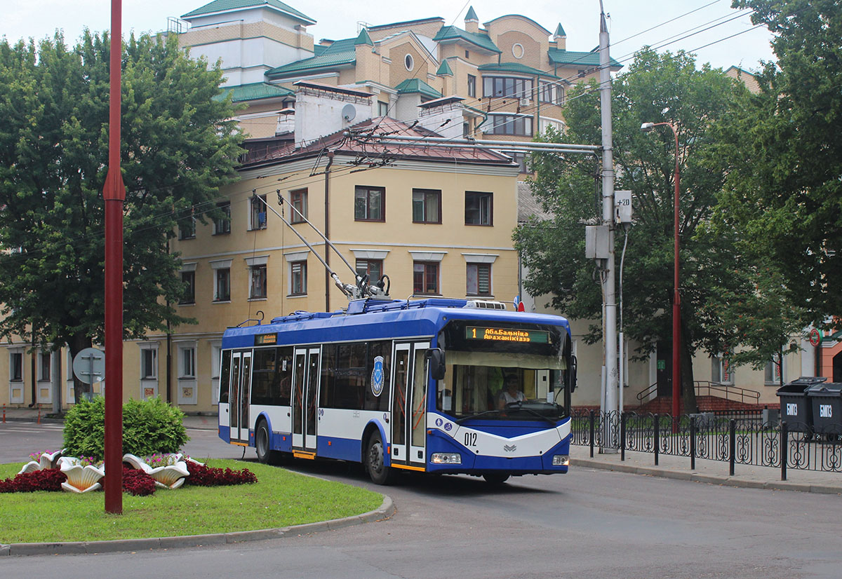 Брест, БКМ 321 № 012