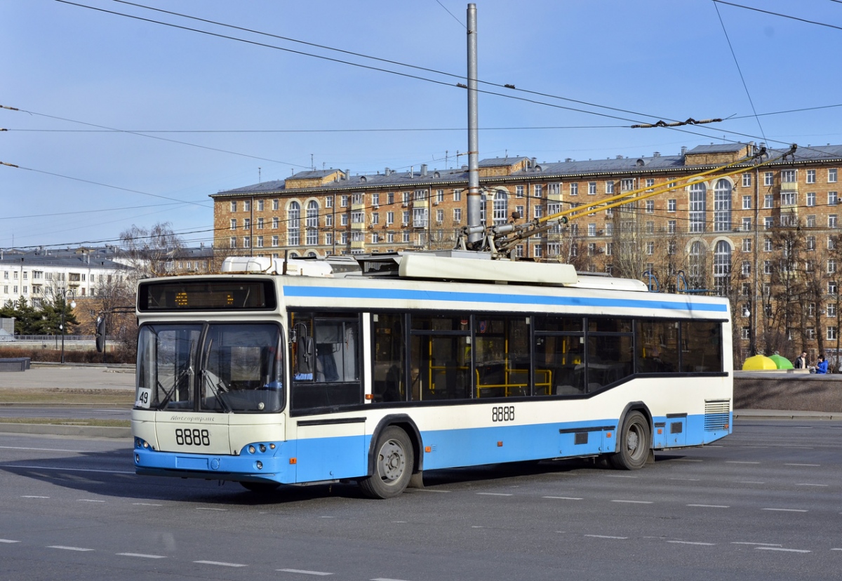 Москва, СВАРЗ-МАЗ-6235.00 № 8888