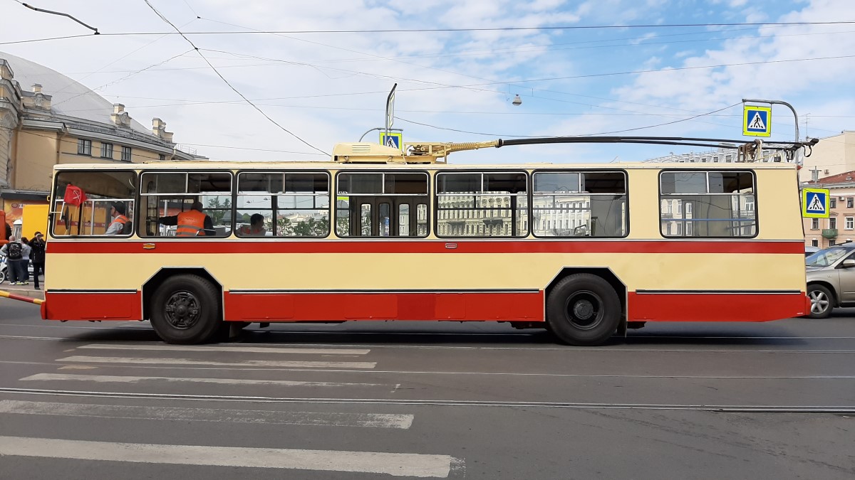 Санкт-Петербург, ЗиУ-682Б № 4409