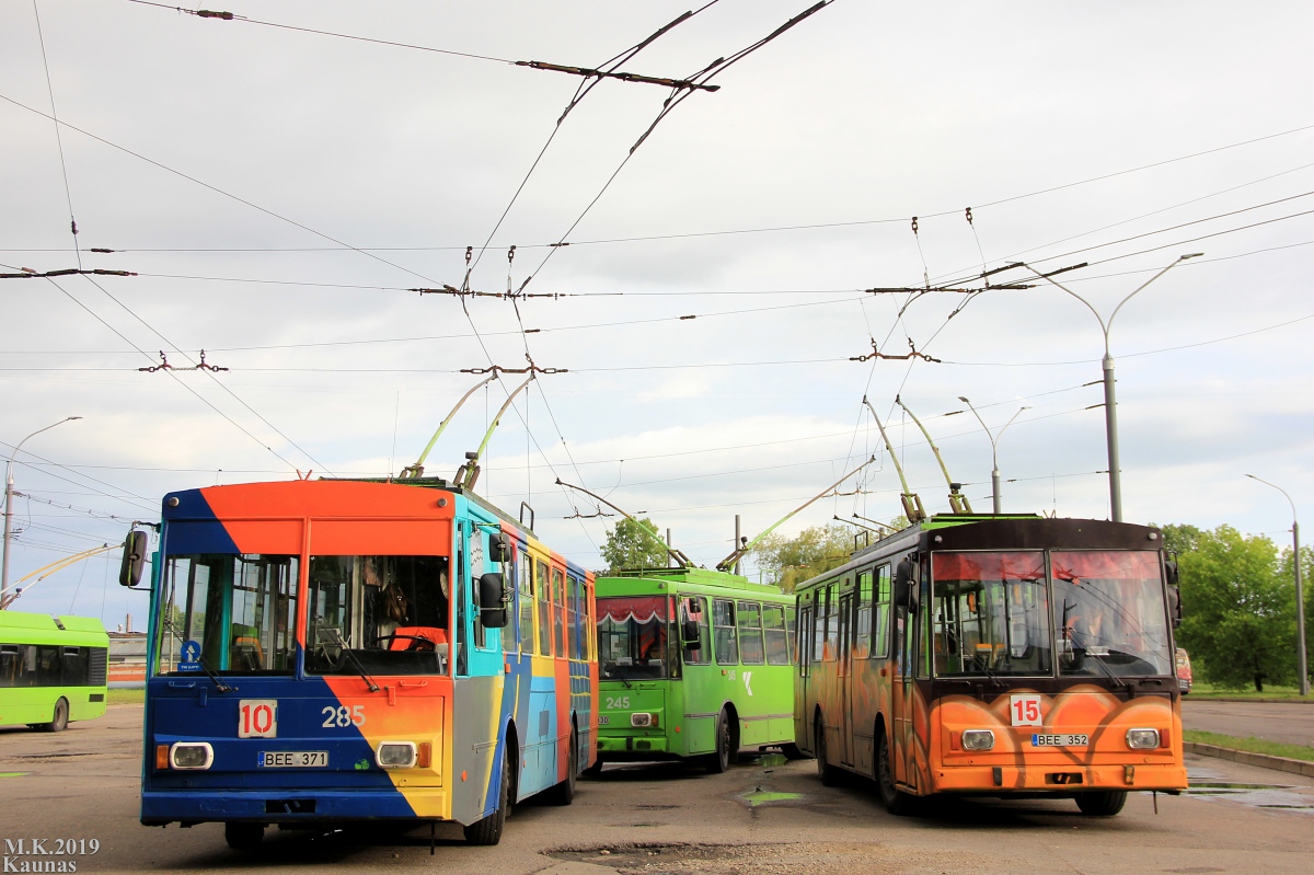Каунас, Škoda 14Tr02/6 № 285; Каунас, Škoda 14Tr02/6 № 266