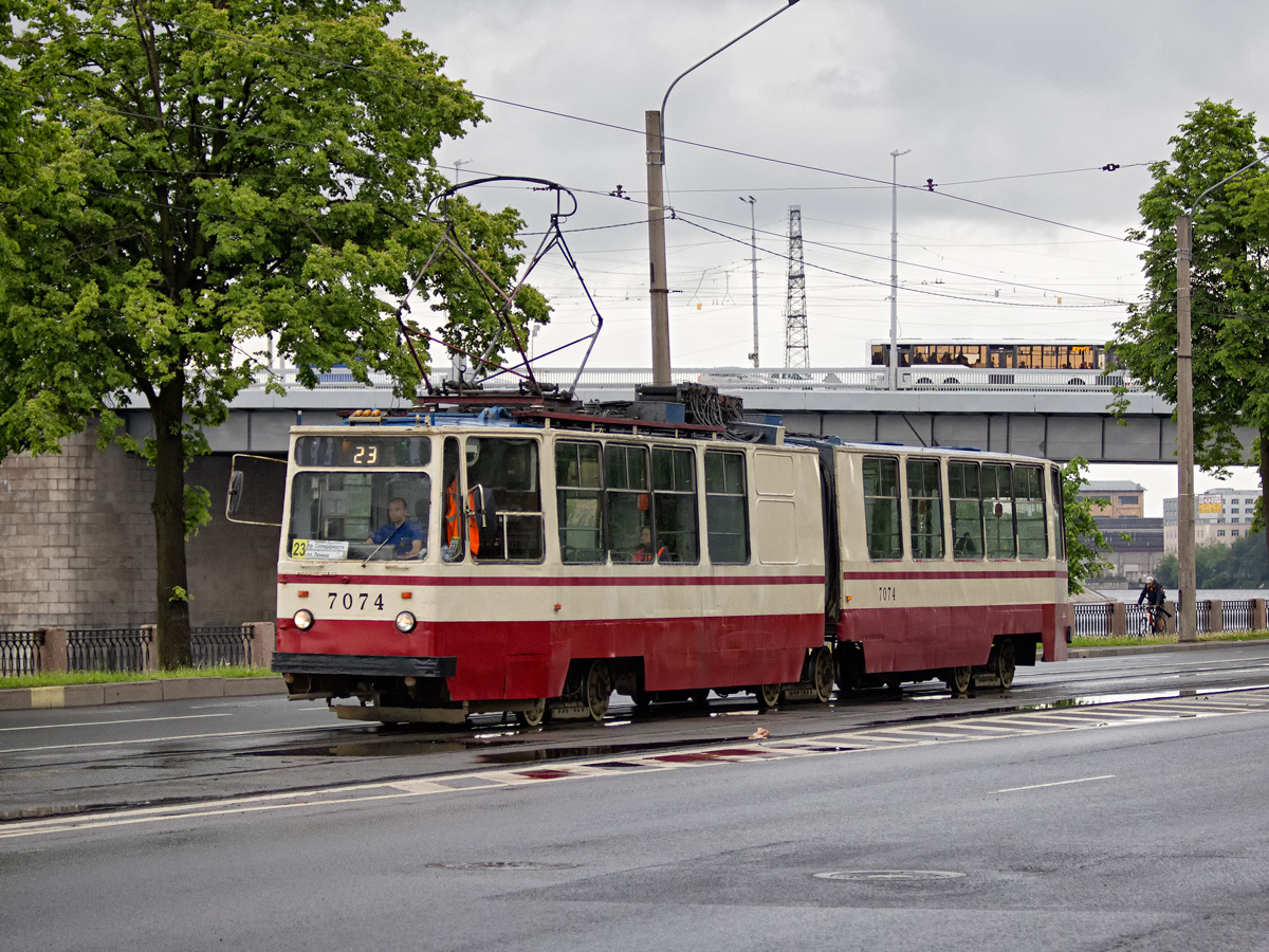 Санкт-Петербург, ЛВС-86К № 7074