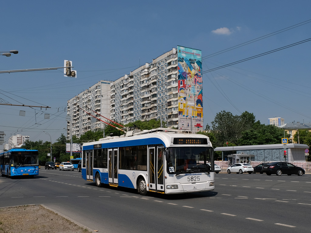 Москва, БКМ 321 № 5825