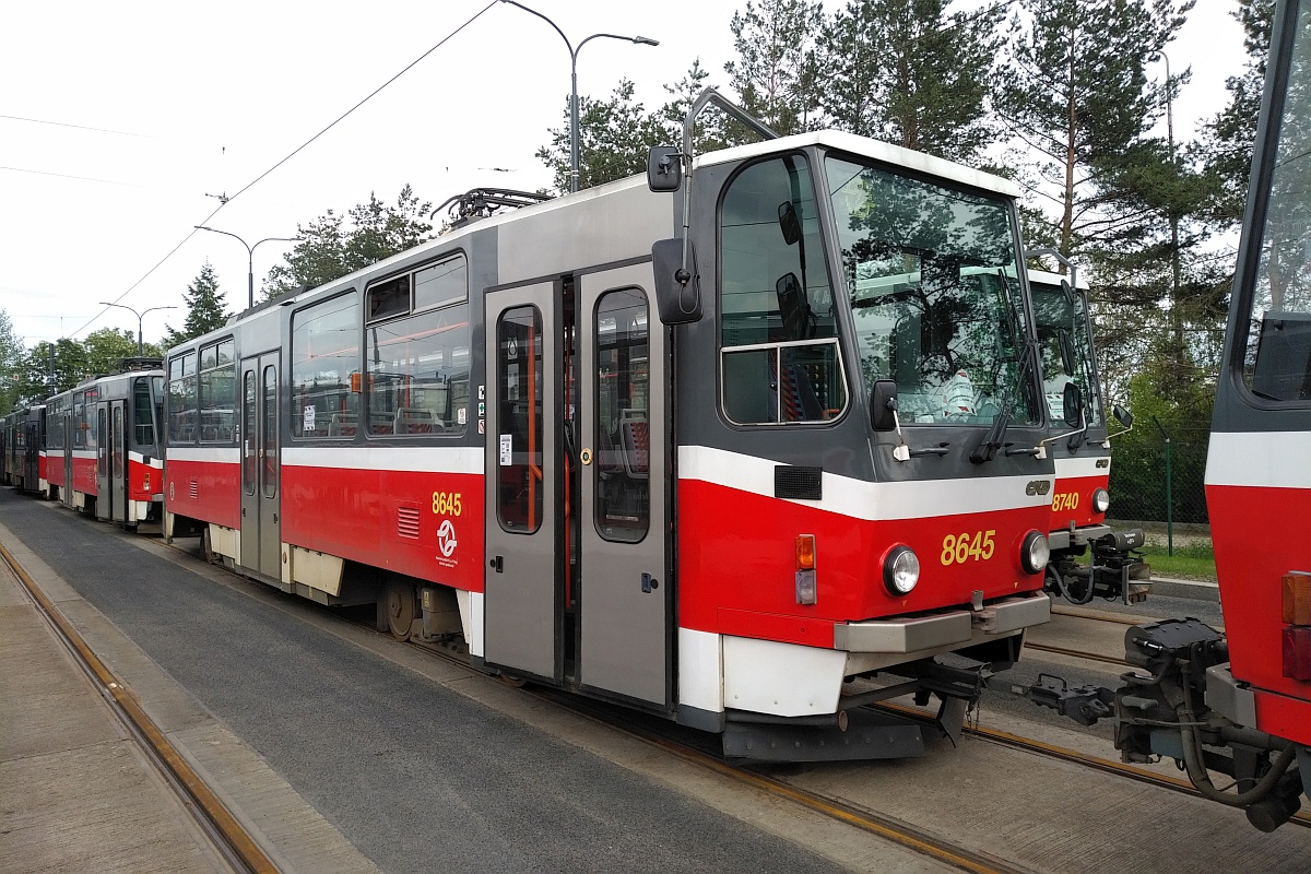 Прага, Tatra T6A5 № 8645