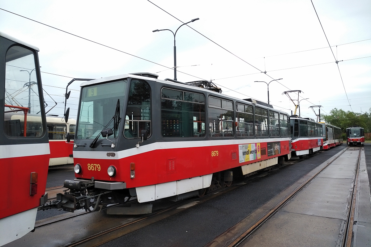 Прага, Tatra T6A5 № 8679
