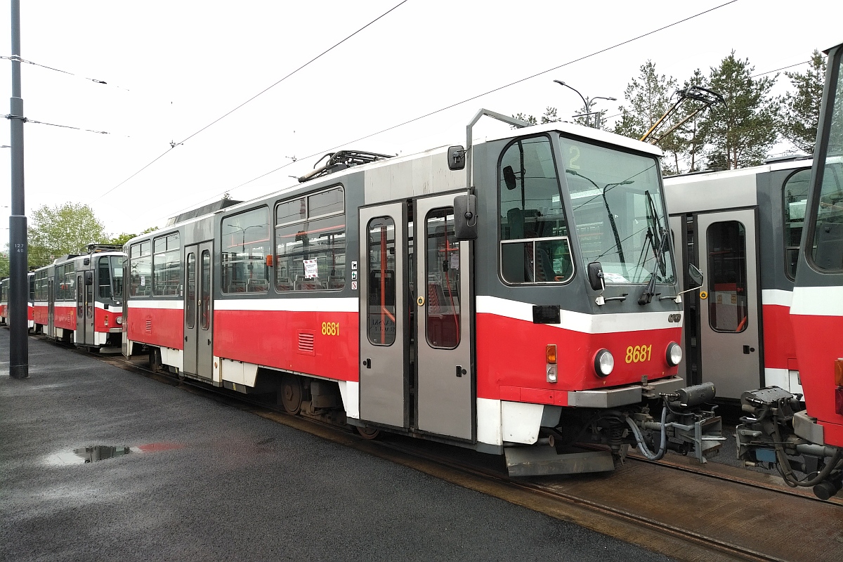 Прага, Tatra T6A5 № 8681
