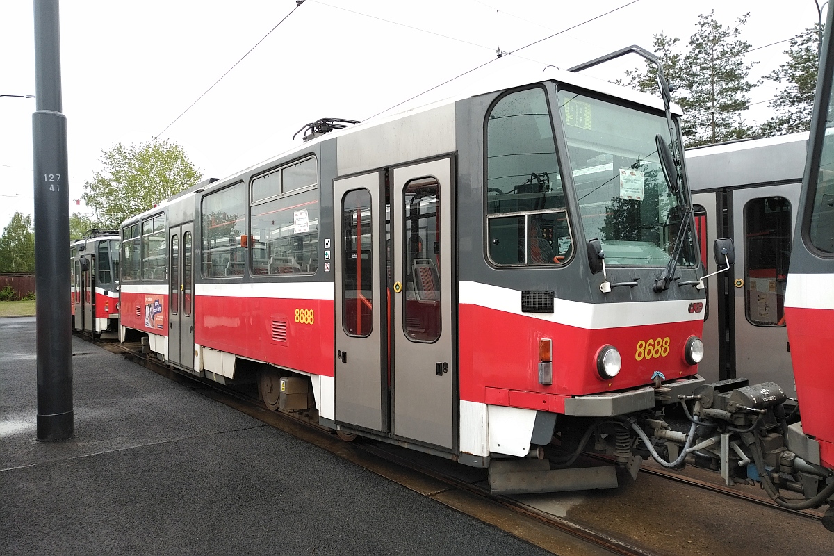 Прага, Tatra T6A5 № 8688