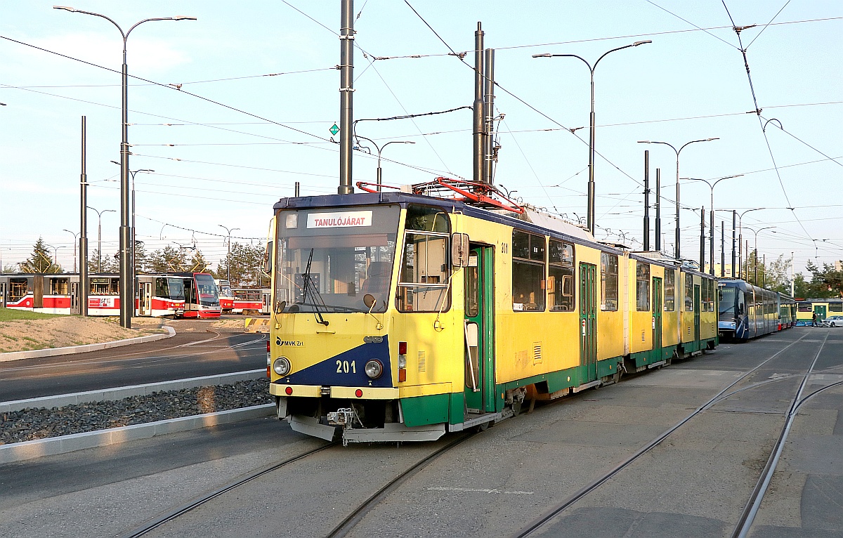 Прага, Tatra KT8D5 № [201]
