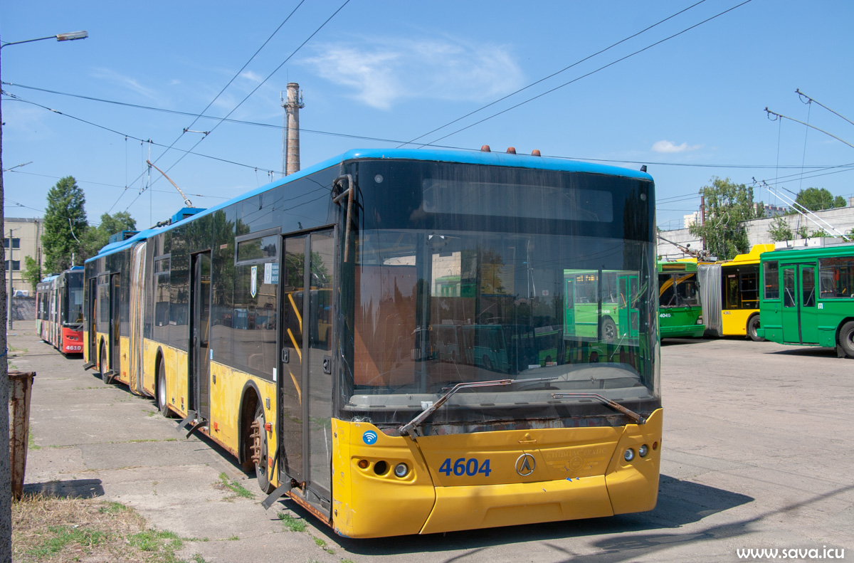 Киев, ЛАЗ E301D1 № 4604