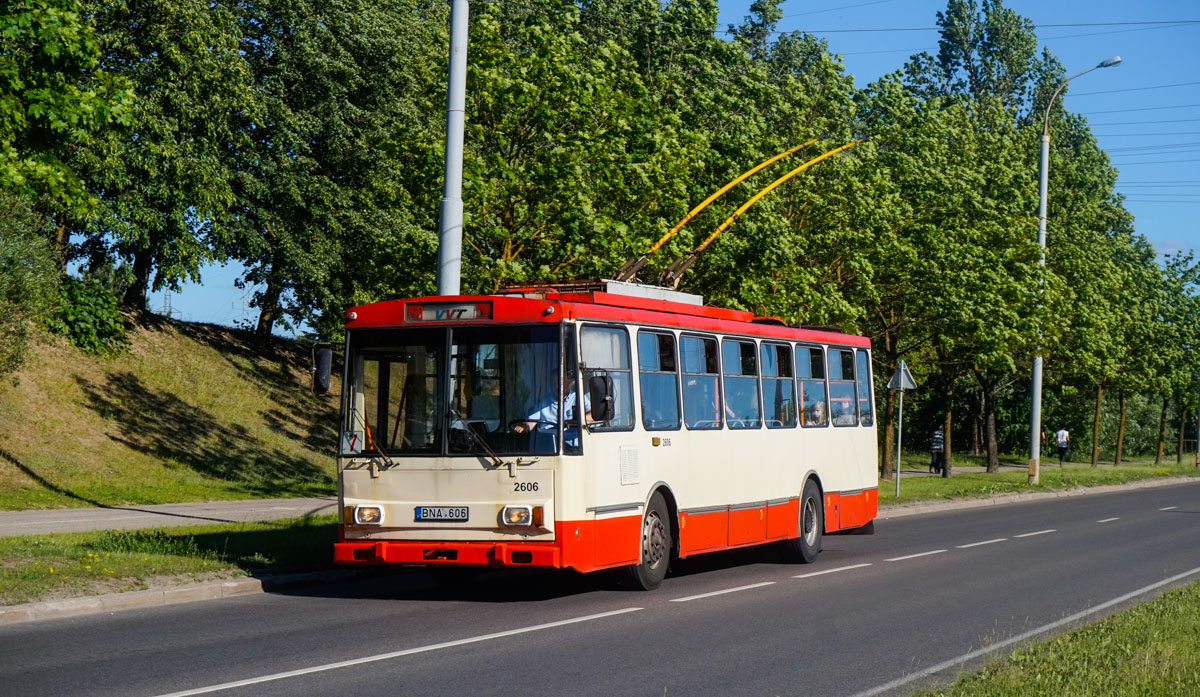 Вильнюс, Škoda 14Tr13/6 № 2606