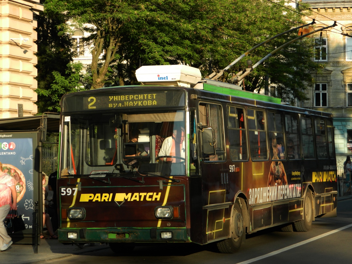 Львов, Škoda 14TrM № 597