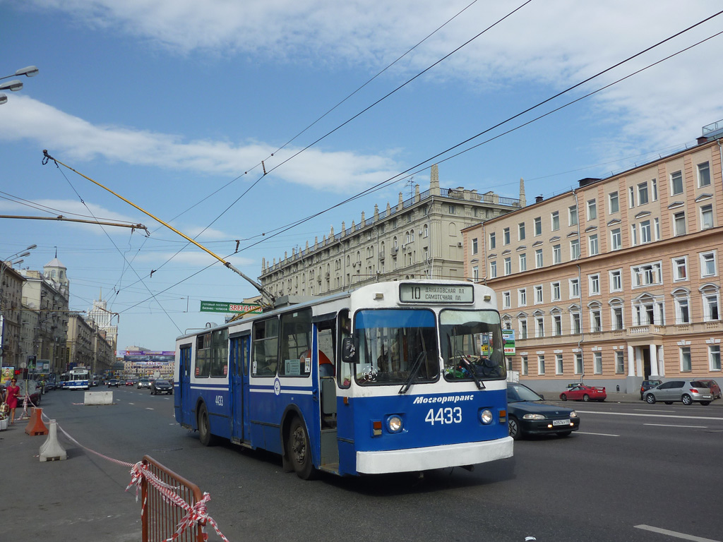 Москва, ЗиУ-682 (ВМЗ) № 4433; Москва — Происшествия