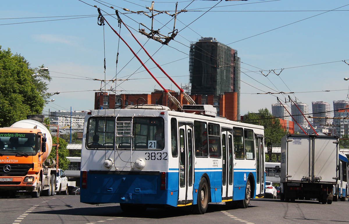 Москва, БКМ 20101 № 3832
