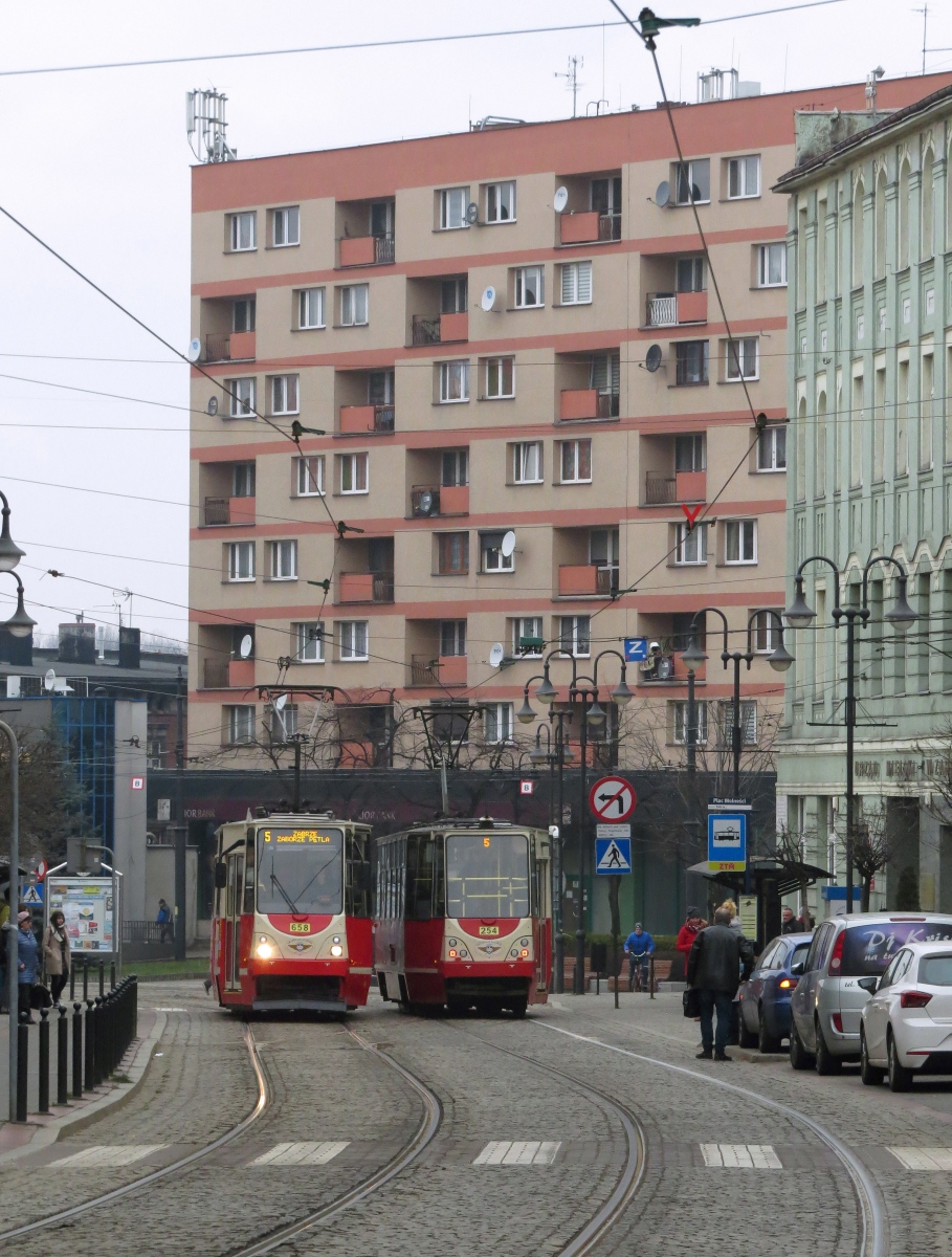 Верхнесилезская агломерация, Konstal 105Na № 658; Верхнесилезская агломерация, Konstal 105Na № 254