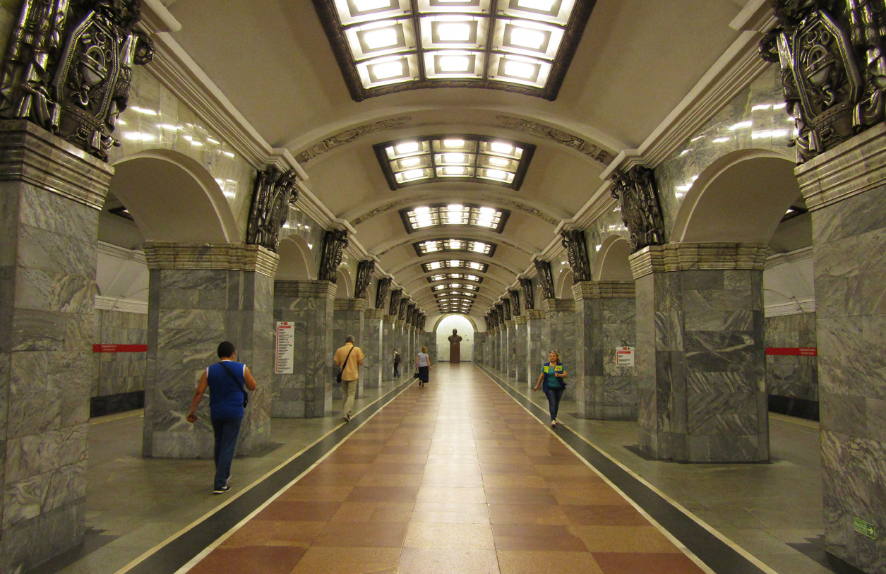 Санкт-Петербург — Метрополитен — Линия 1