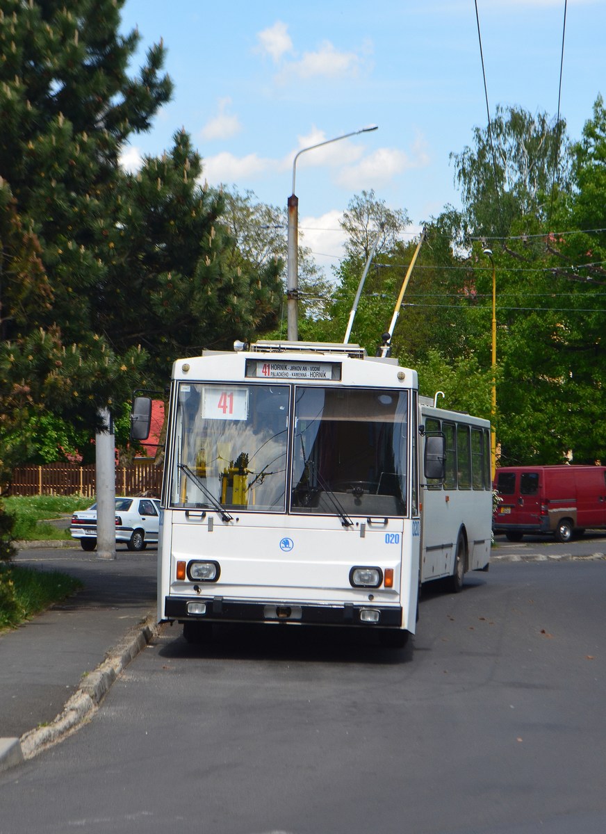 Хомутов, Škoda 15Tr11/7 № 020