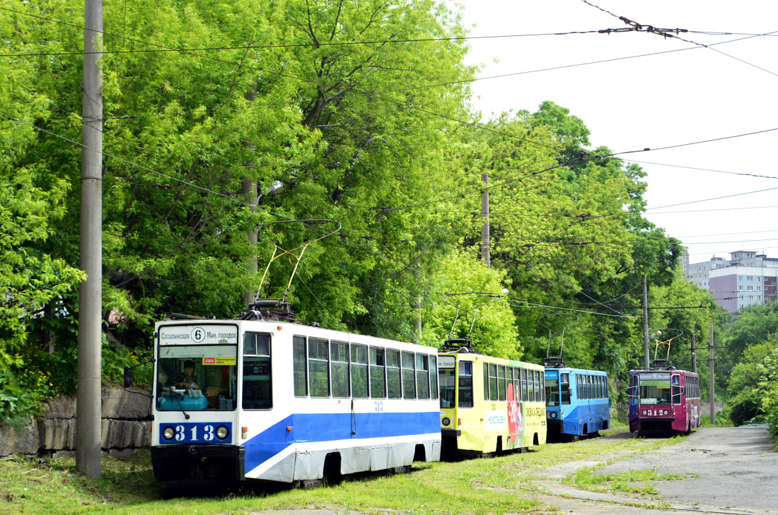 Владивосток, 71-608К № 313
