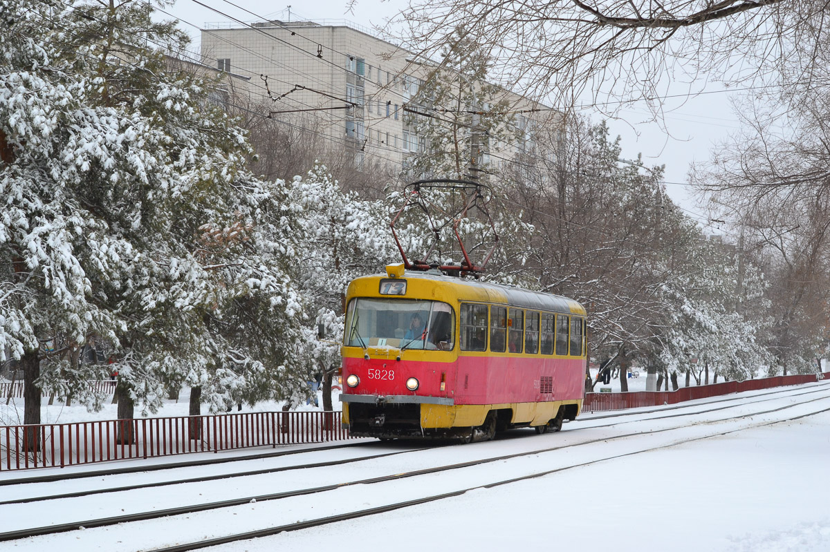 Волгоград, Tatra T3SU № 5828