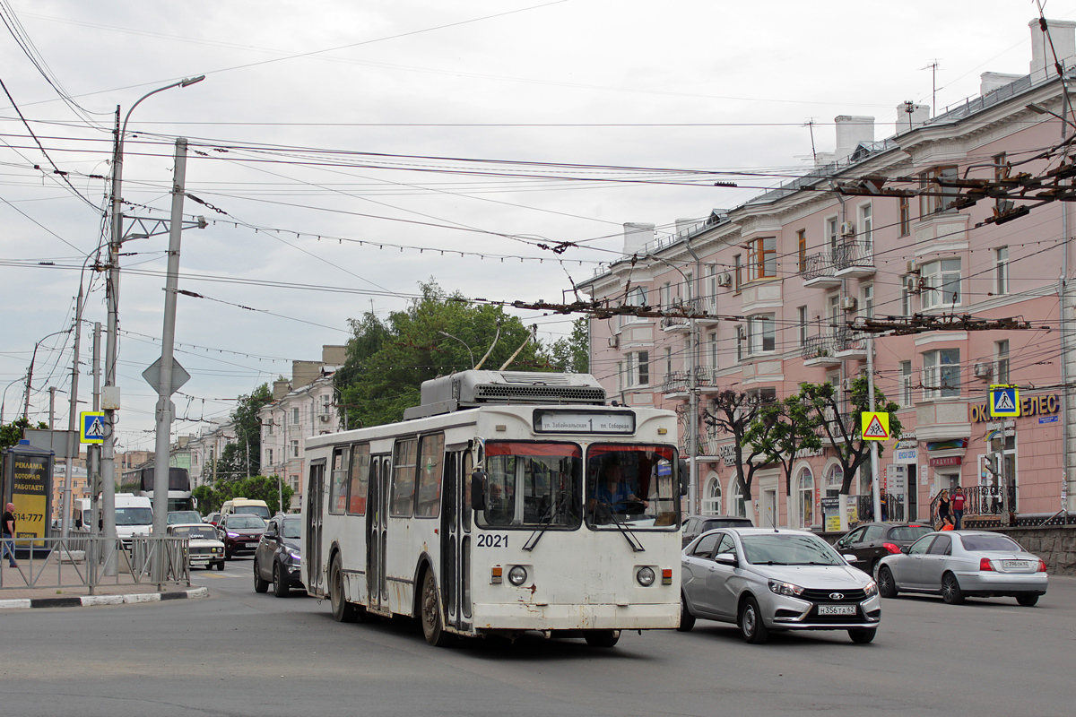 Рязань, ЗиУ-682ГМ1 (с широкой передней дверью) № 2021