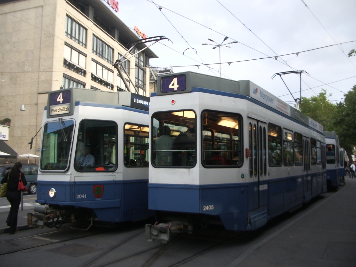Zurich, SWS/SWP/BBC Be 4/6 "Tram 2000" N°. 2041; Zurich, SWP/SIG/BBC Be 2/4 "Tram 2000 Pony" N°. 2405