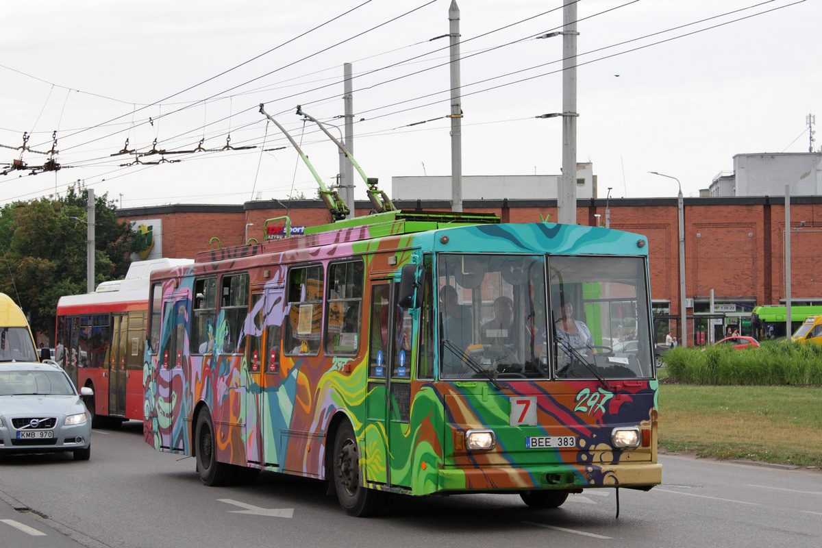 Каунас, Škoda 14Tr02/6 № 297