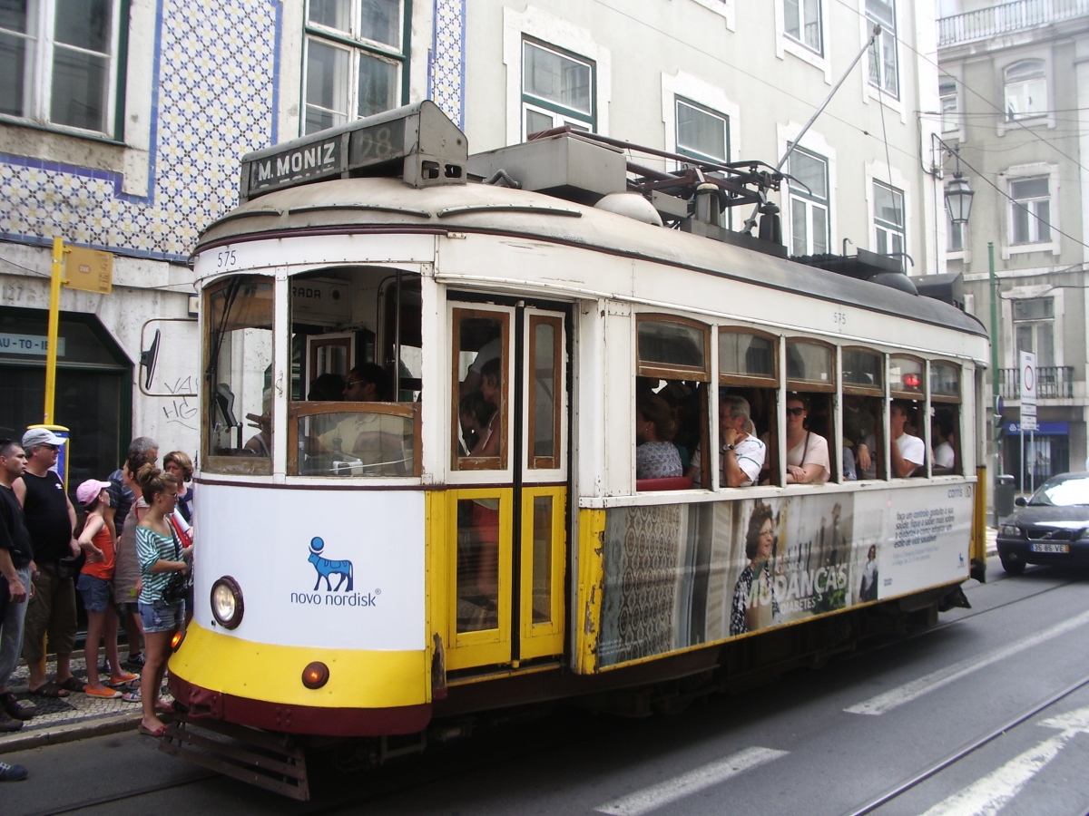 Лиссабонская агломерация, Carris 2-axle motorcar (Remodelado) № 575