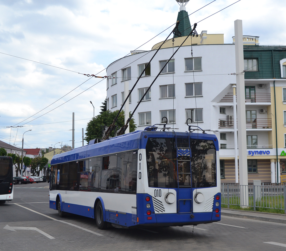 Brest, BKM 321 № 010