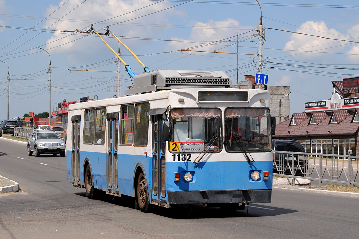 Брянск, ЗиУ-682ГМ1 (с широкой передней дверью) № 1132