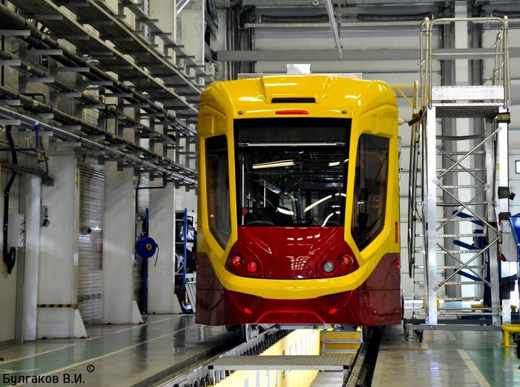 Даугавпилс, 71-911 «City Star» № 015; Даугавпилс — Новые трамваи; Санкт-Петербург — Новые трамвайные вагоны Даугавпилс, 71-911 «City Star» № 015; Даугавпилс — Новые трамваи; Санкт-Петербург — Новые трамвайные вагоны