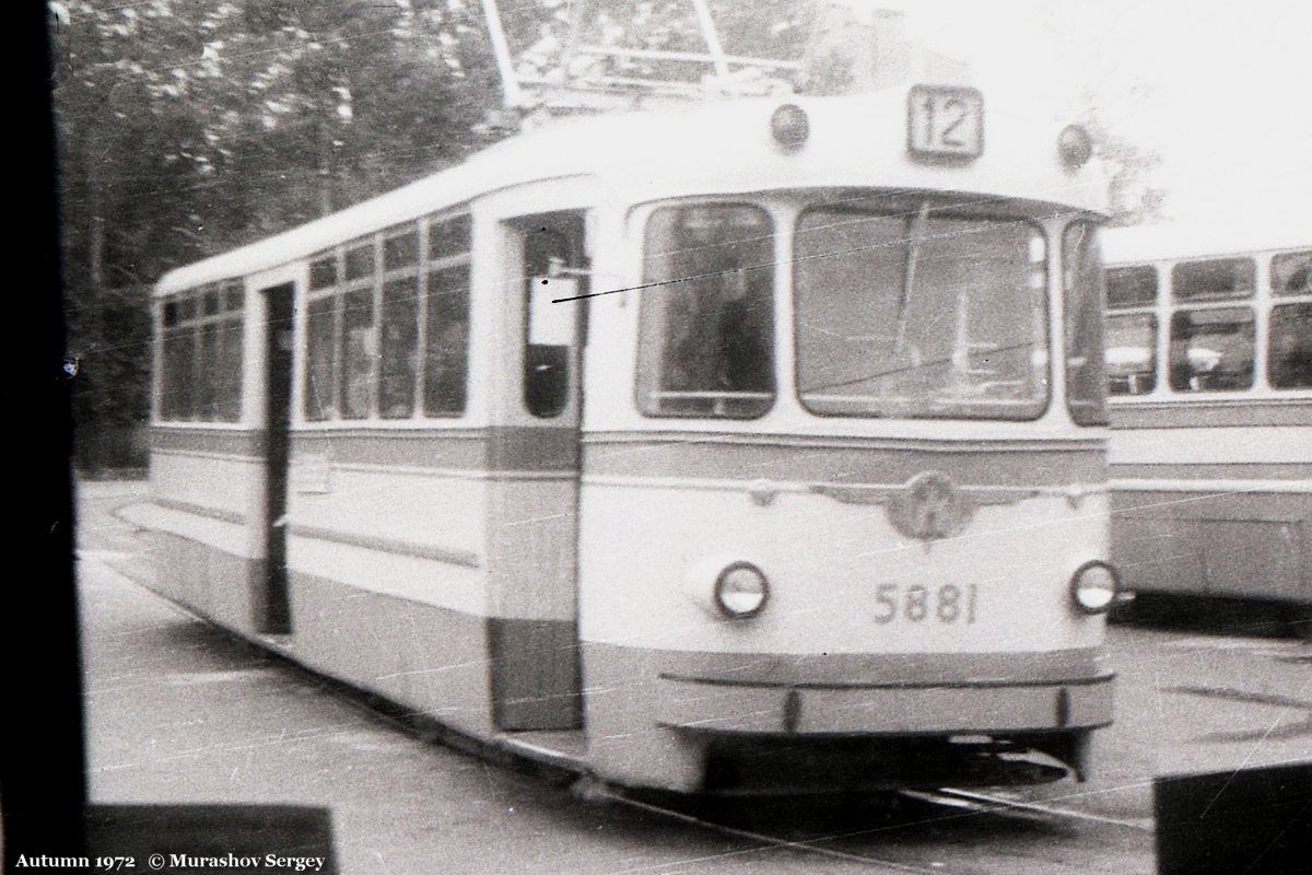 Санкт-Петербург, ЛМ-57 № 5881