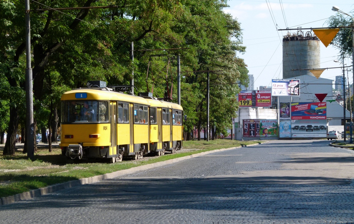 Днепр, Tatra TB4D № 1454