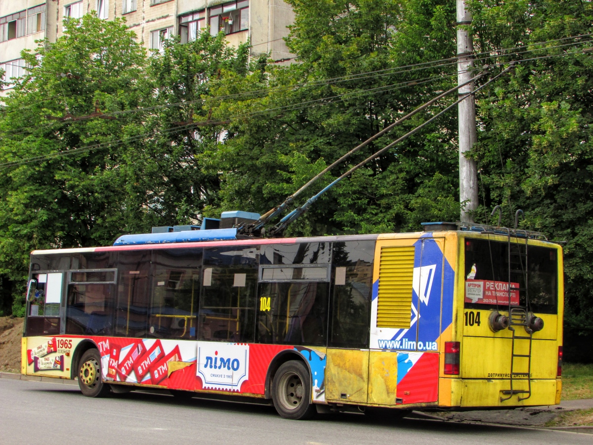 Львов, ЛАЗ E183D1 № 104