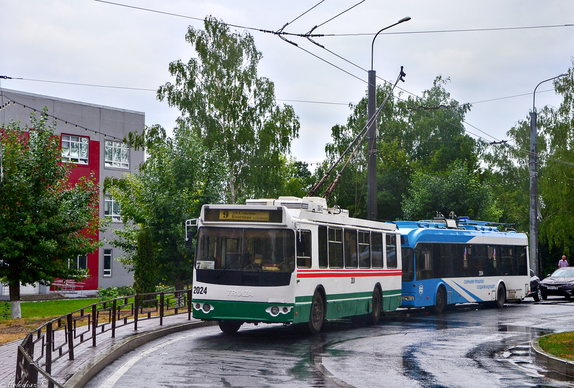 Пенза, ЗиУ-682Г-016.02 № 2024