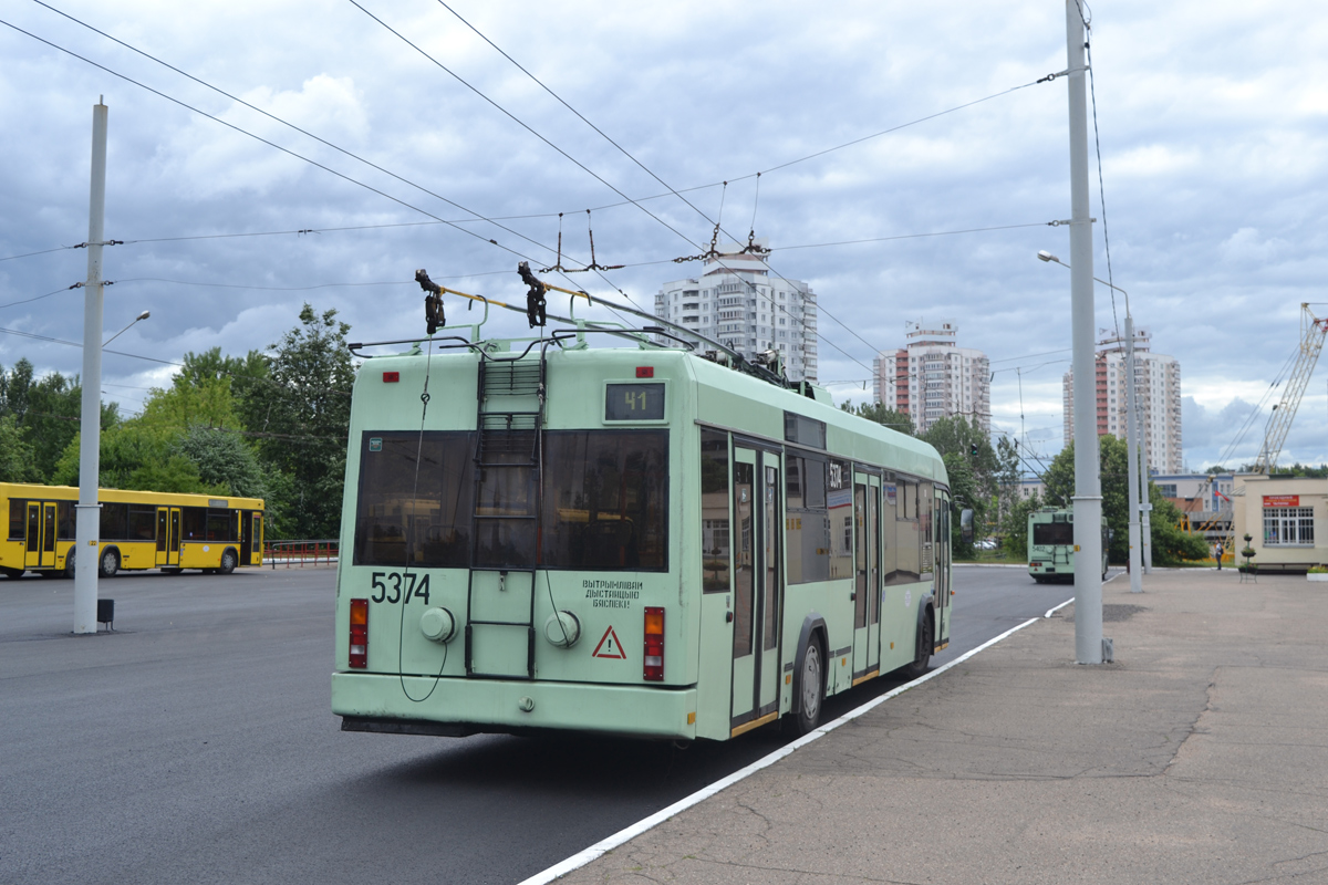 明斯克, BKM 32102 # 5374