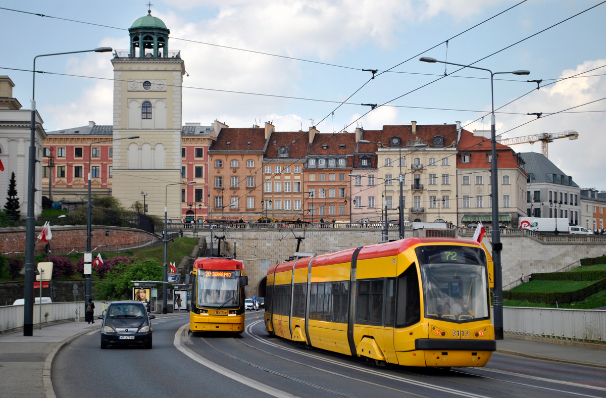 Варшава, PESA Jazz 134N № 3821; Варшава, PESA Tramicus 120N № 3113