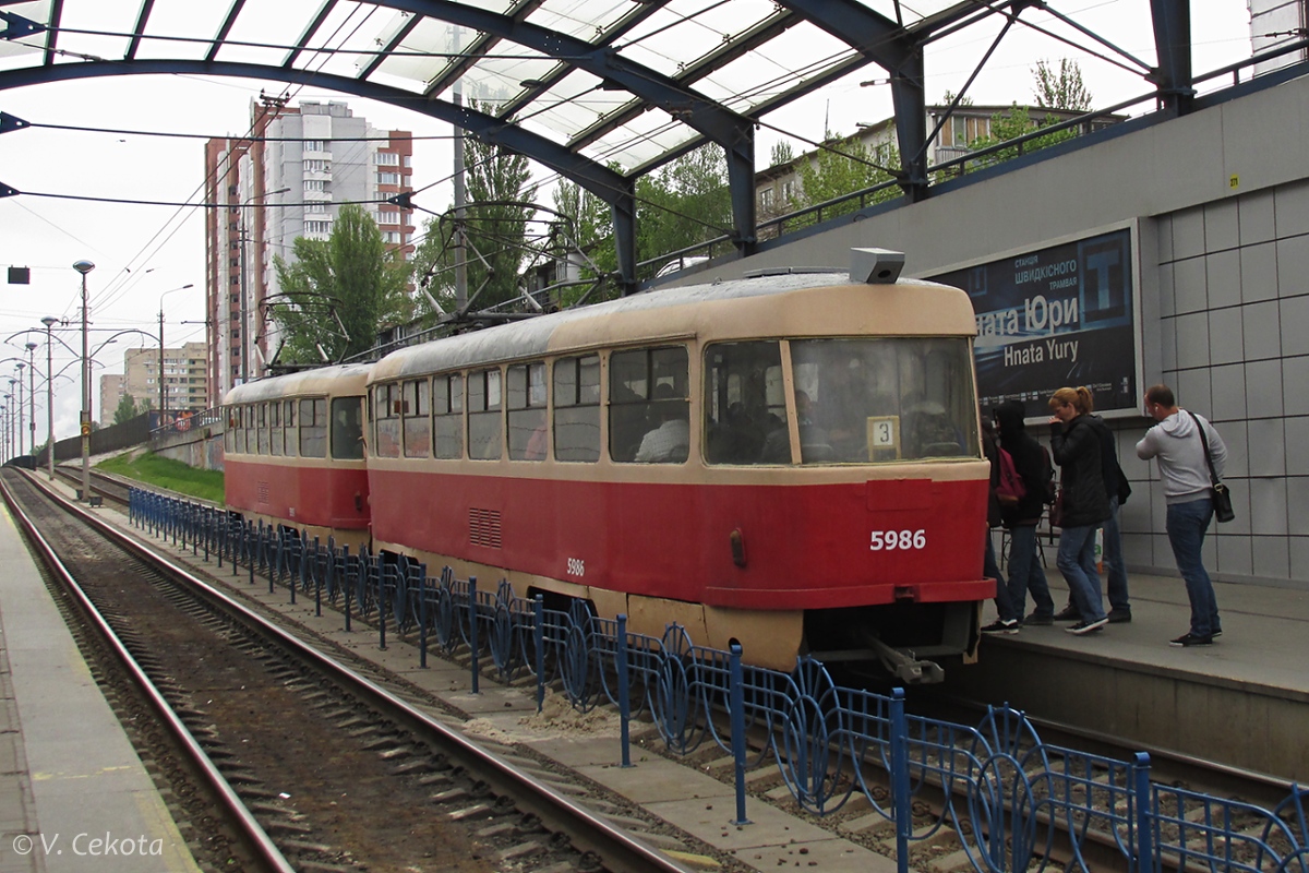 Киев, Tatra T3SU № 5986