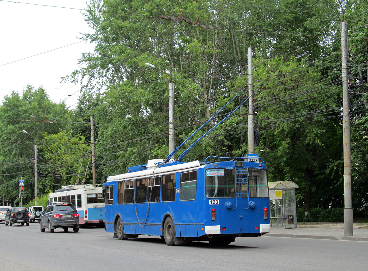 Калуга, ЗиУ-682Г-016.02 № 123