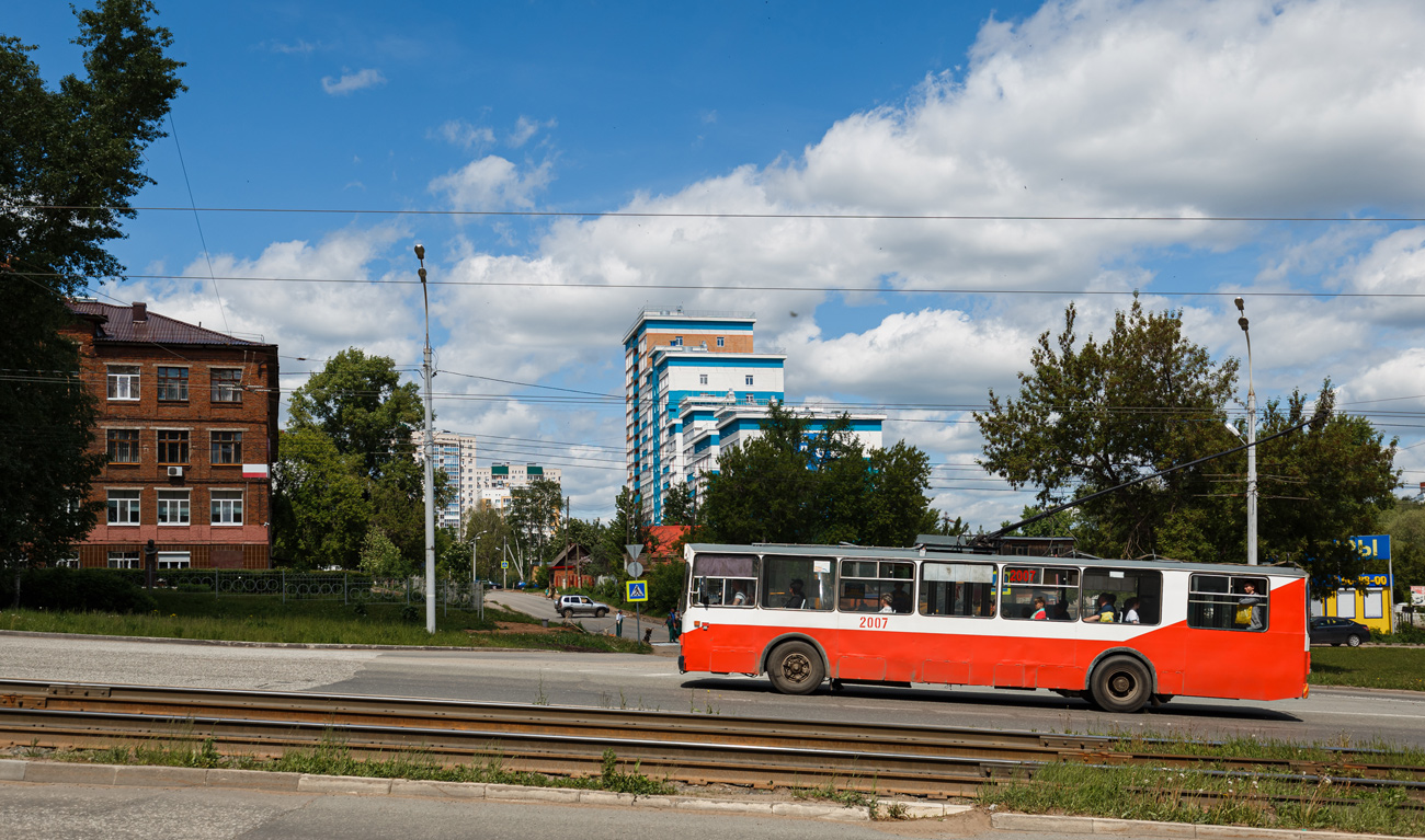 Іжэўск, ЗиУ-682В [В00] № 2007