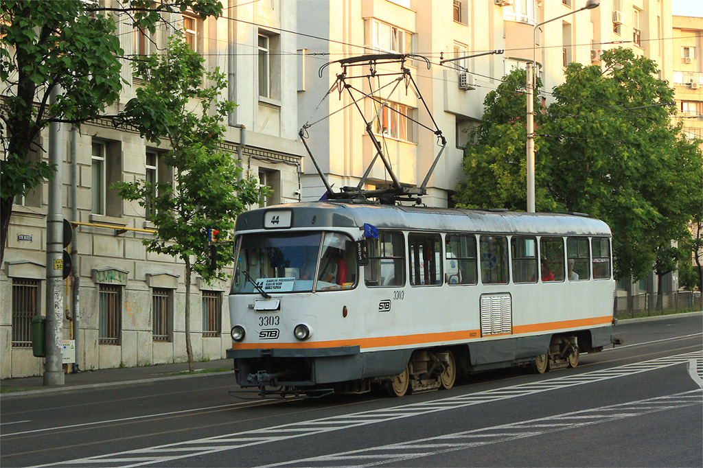 Bukareste - Ilfov, Tatra T4R № 3303