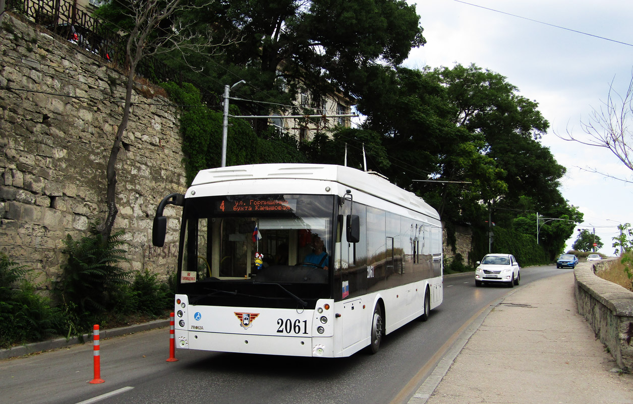 Севастополь, Тролза-5265.02 «Мегаполис» № 2061