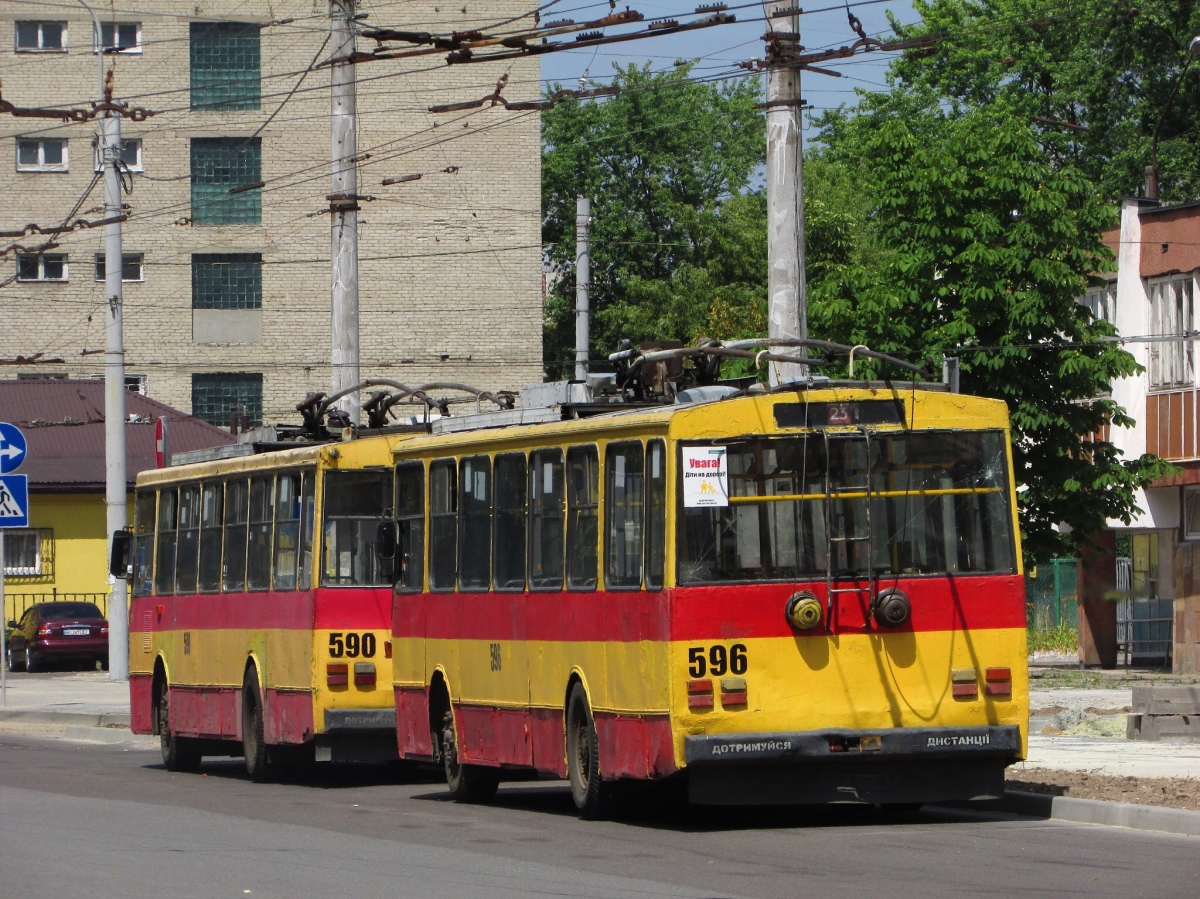 Львов, Škoda 14Tr01 № 596
