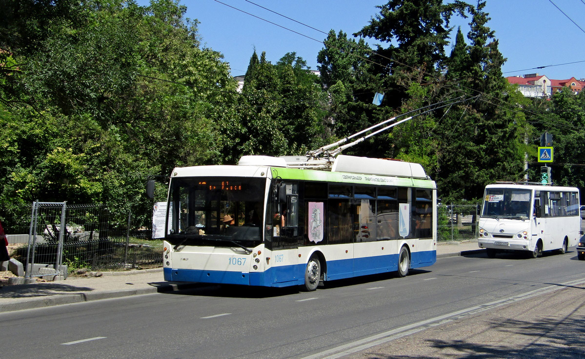 Севастополь, Тролза-5265.00 «Мегаполис» № 1067