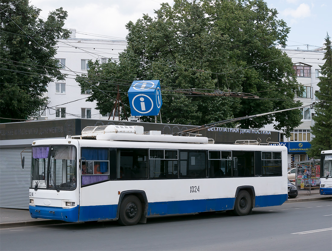 Ufa, BTZ-52767R Br. 1024
